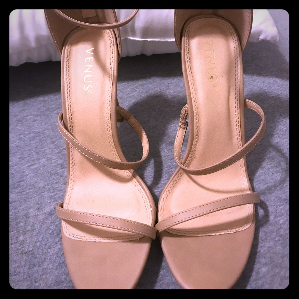 Tan Heels